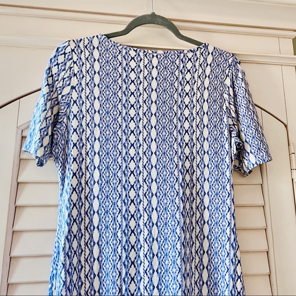 Seráphine Small Geometric Vertical Diamond Print Empire Waist Maternity Dress - Picture 6 of 14